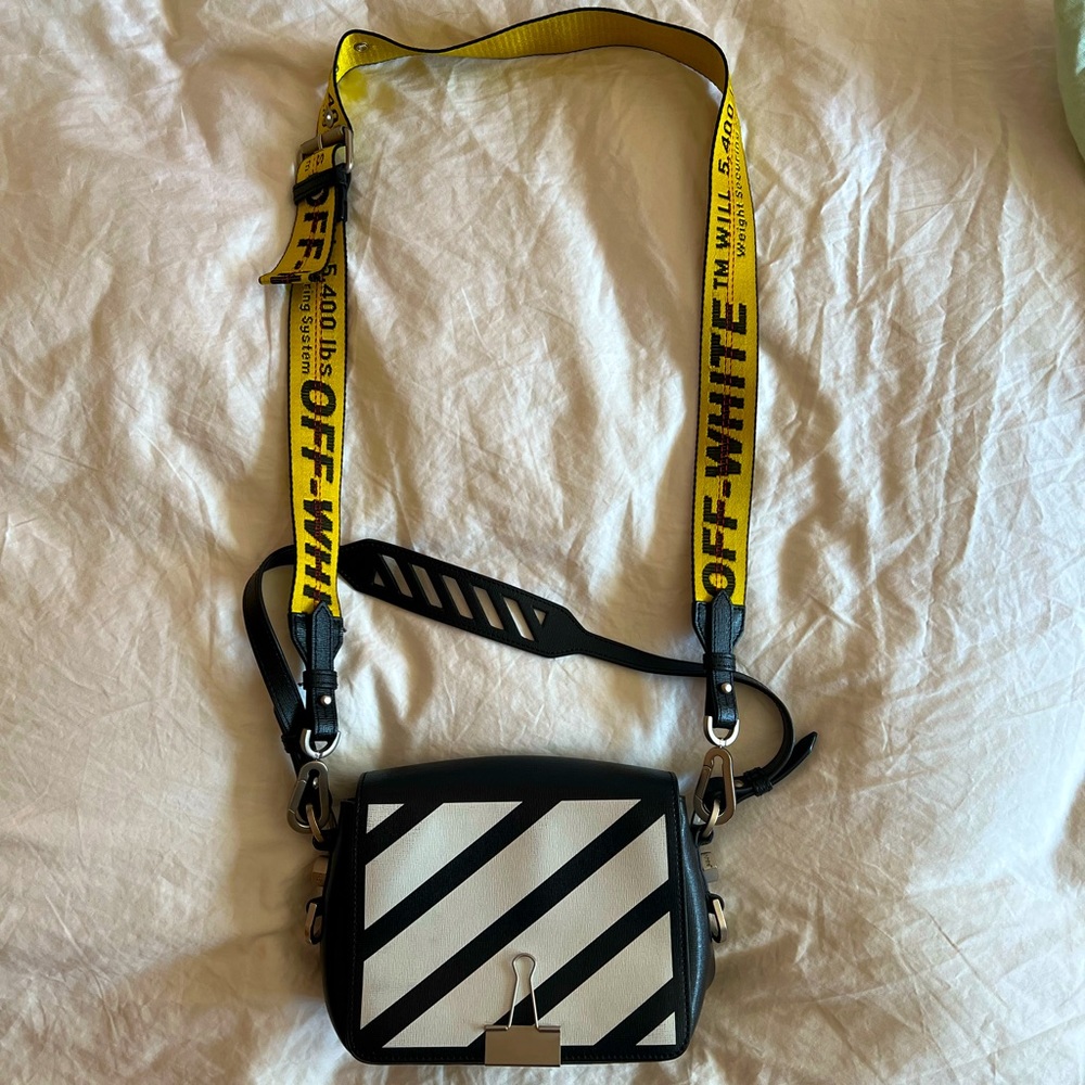 Authentic Virgil Abloh Off-White Paperclip Crossbody Purse